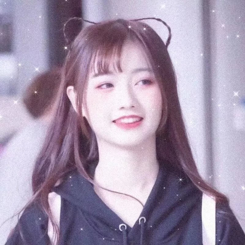 钢铁少女团2海报