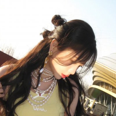 黛安娜的婚礼海报